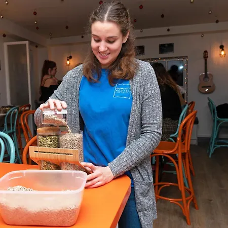 Galway City Hostel *