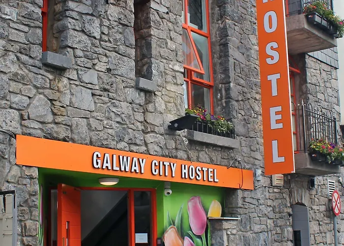 Galway City Hostel *