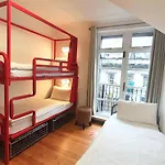 بيت شباب Galway City Hostel